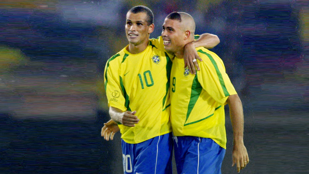 在水面上的 在水面上的