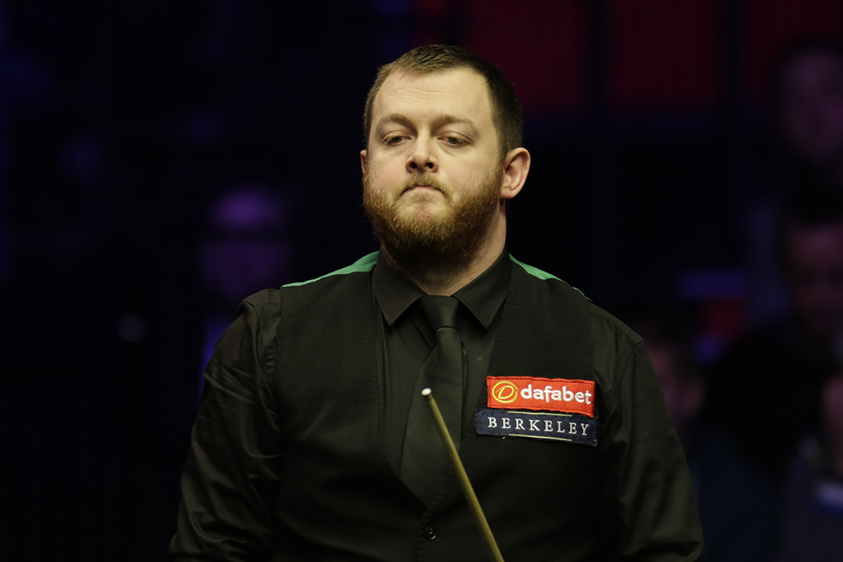 场比赛中交 场比赛中交