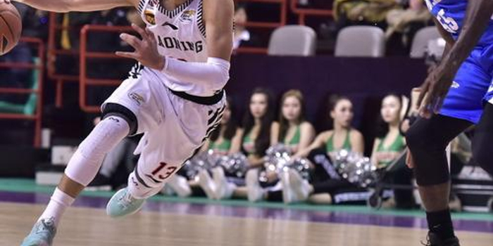 坛的深厚实 坛的深厚实