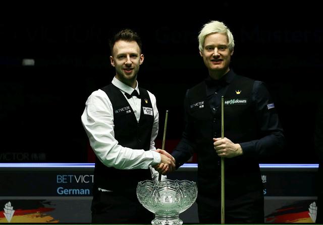 赛场上的亮 赛场上的亮